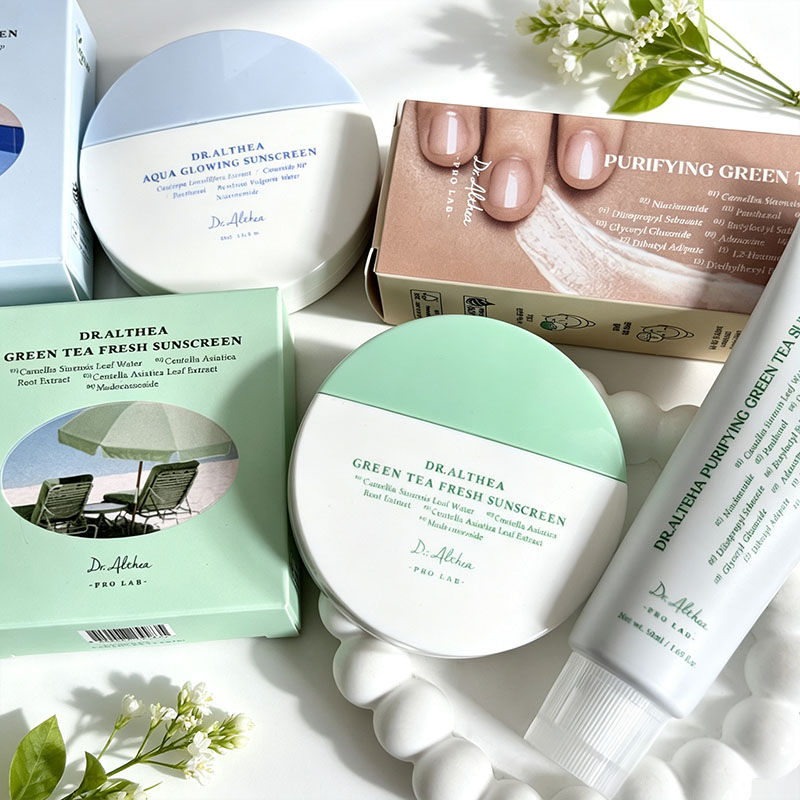 Luxury Skincare Brands - เจลกันแดดดร.อัลเธีย SPF50 กลิ่นชาเขียว ให้ความรู้สึกสดชื่น ไม่เหนียวเหนอะหนะ ปกป้องรังสียูวีได้ยาวนาน